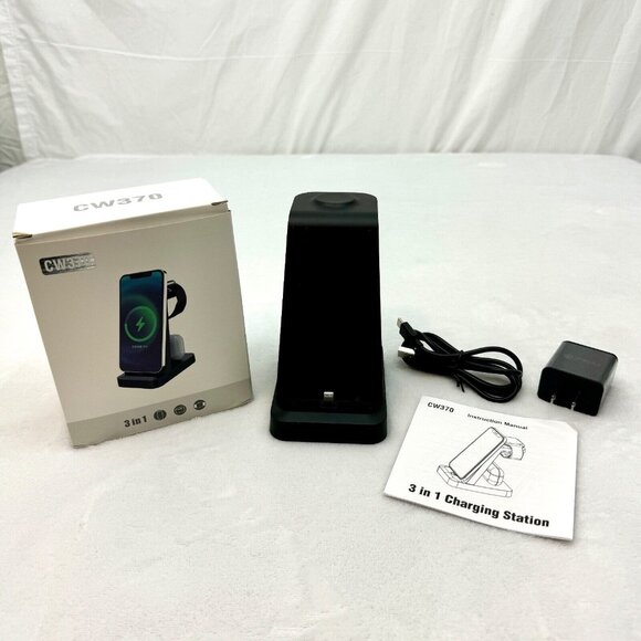 3 in 1 Charging Dock for iPhone & Airpods (Lighting) & Apple Watch (Wireless) - Picture 1 of 11